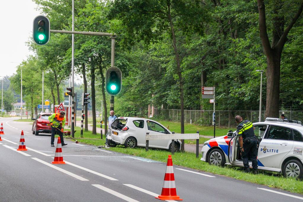 Flinke schade na kop-staart botsing