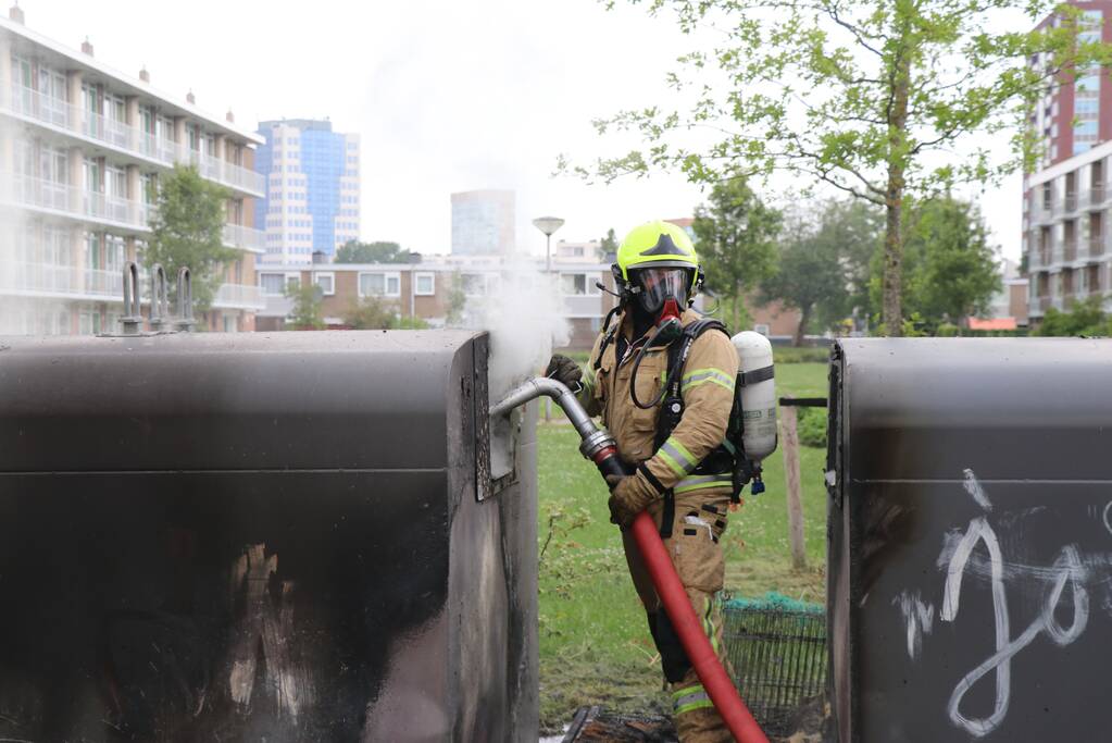 Veel rook door brand in bovengrondse container