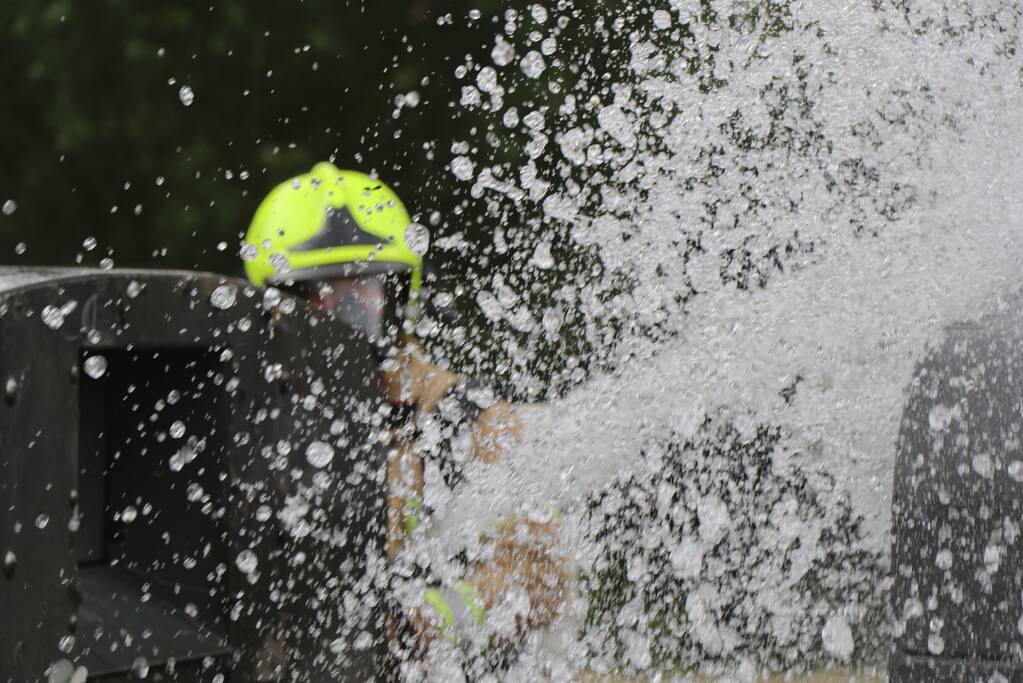 Veel rook door brand in bovengrondse container