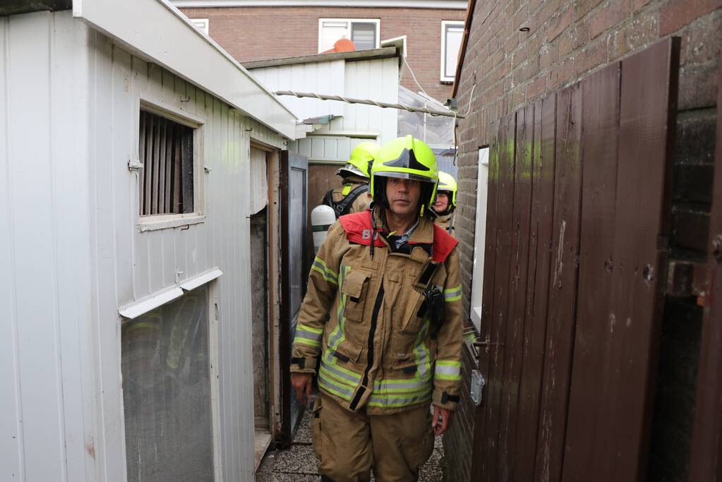 Duiventil vol rook na afgaan van rookbom