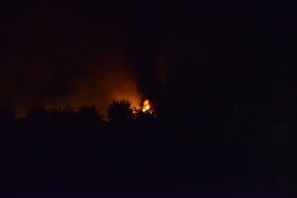 Grote brand verwoest loods