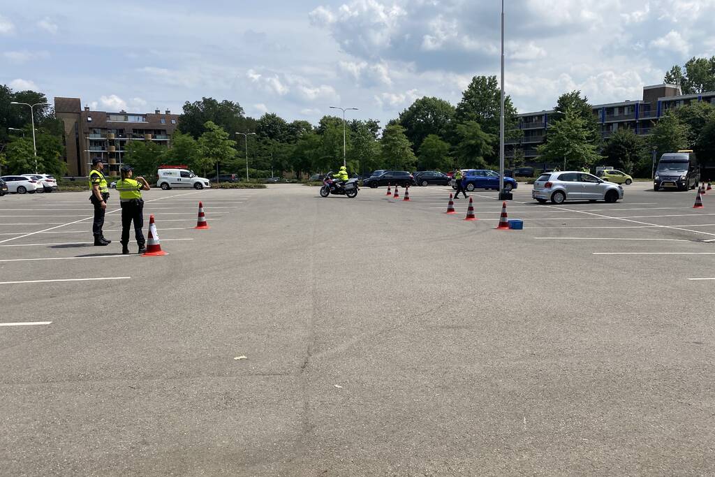 Politie houdt algehele voertuigencontrole