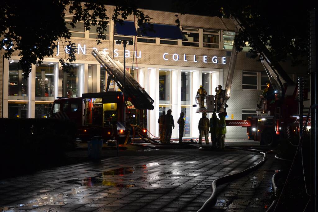 Brand in spouwmuur van Oranje Nassau College