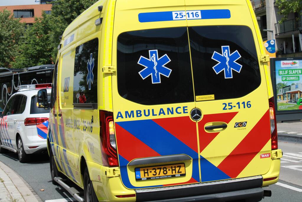 Gewonde bij steekincident NS-station Almere Parkwijk