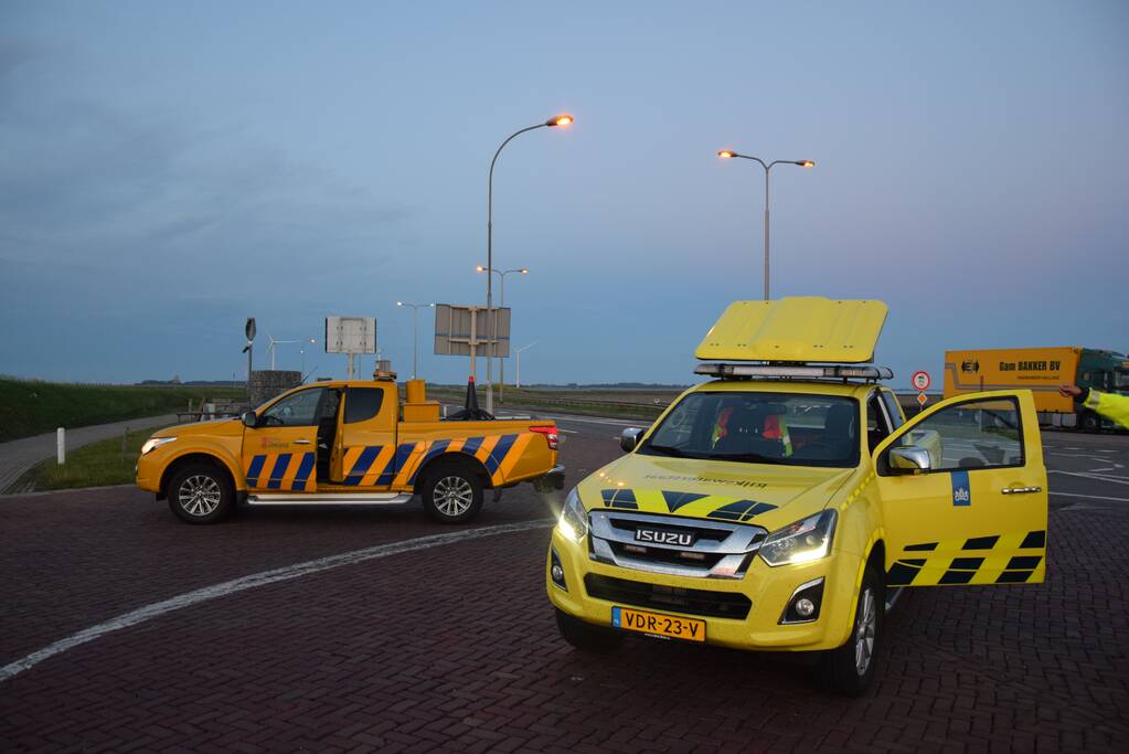 Zeelandbrug afgesloten door zoekactie naar vermist persoon