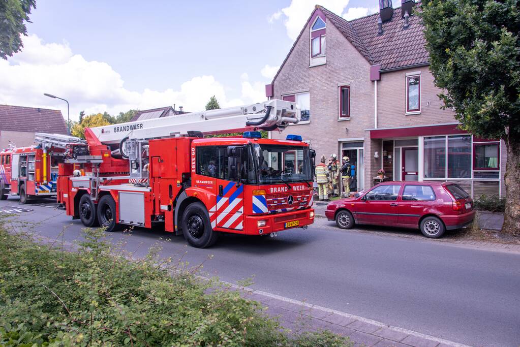 Brand in keuken van woning