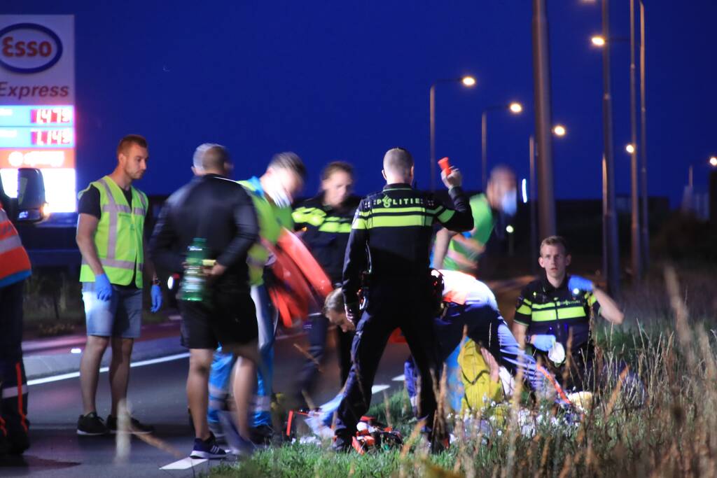 Voetganger zwaargewond tijdens oversteken