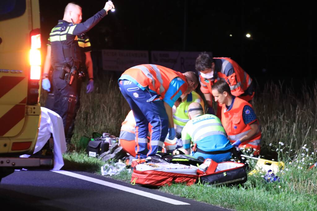 Voetganger zwaargewond tijdens oversteken