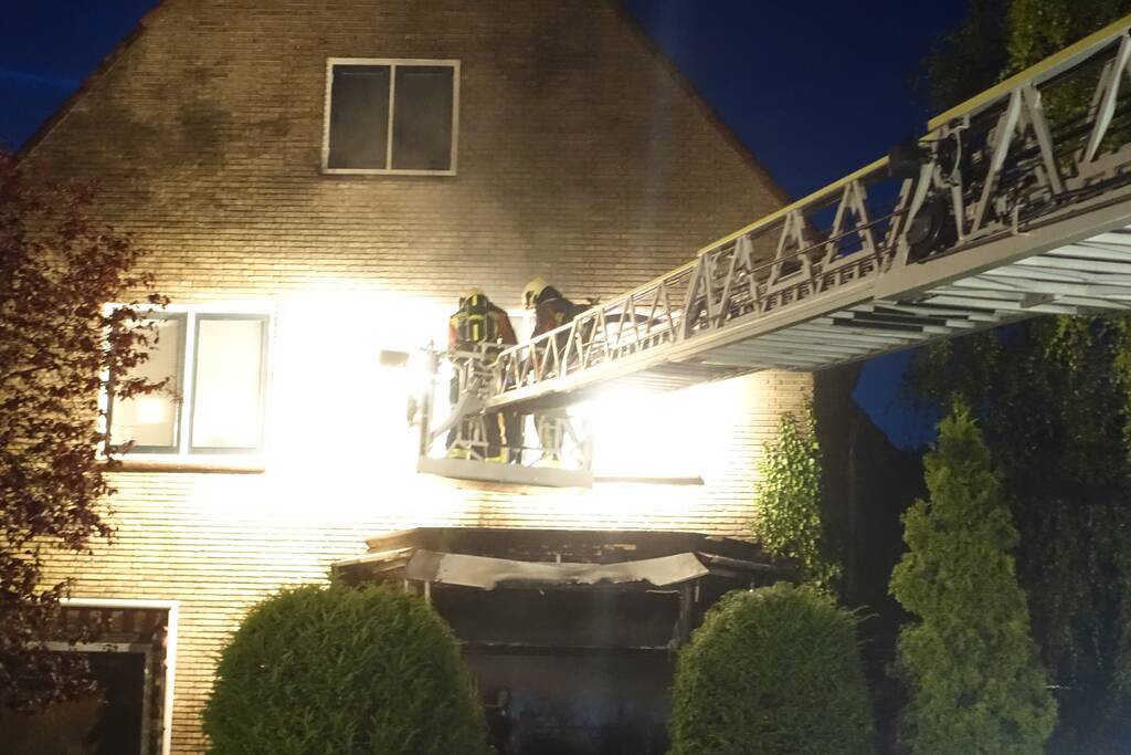 Grote brand in vrijstaande woning
