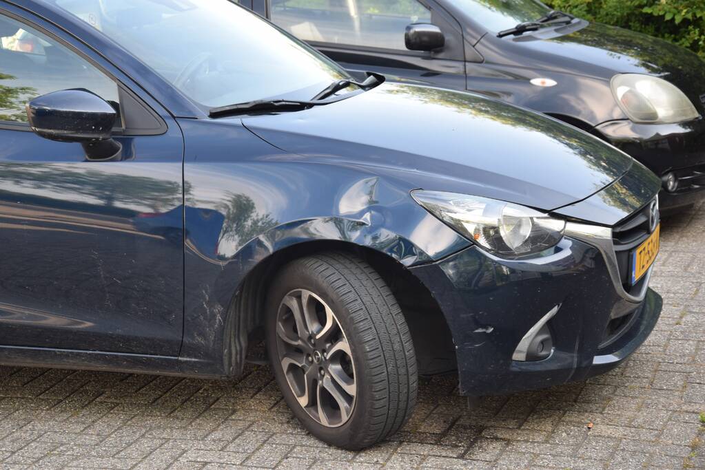 Fietser gewond na botsing met auto