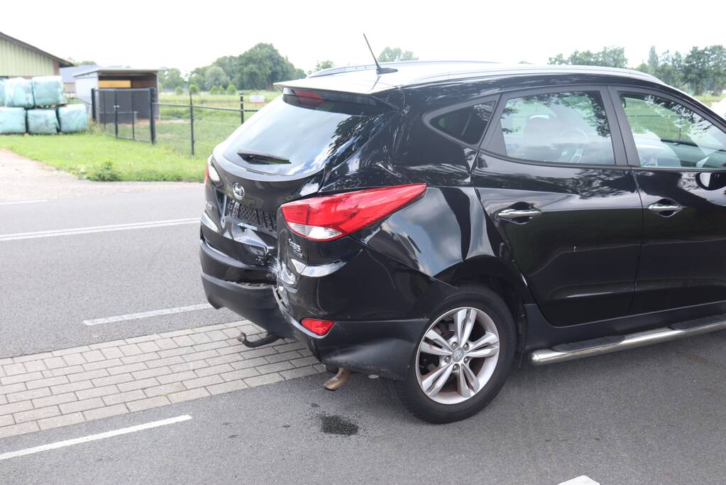 Forse schade bij kop-staart botsing