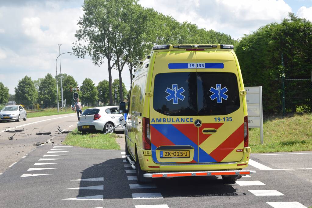 Enorme ravage na frontale botsing