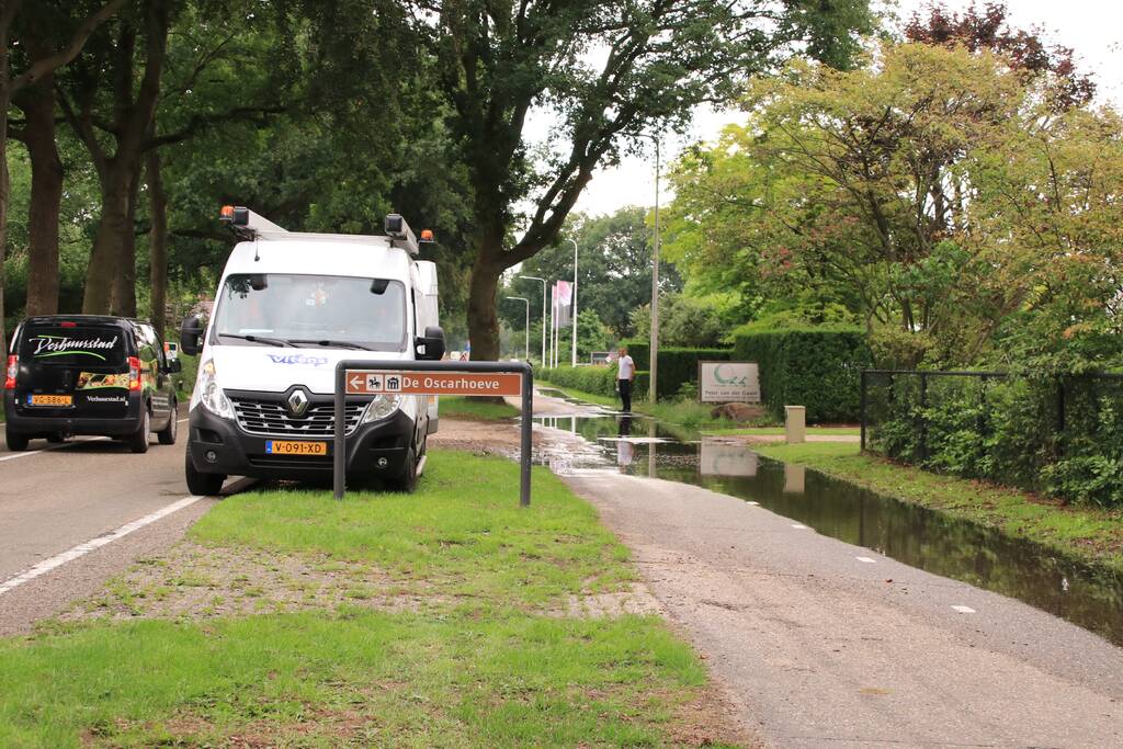 Gevaarlijke situatie door waterleidingbreuk