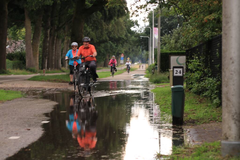 Gevaarlijke situatie door waterleidingbreuk