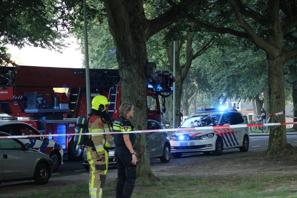 Meerdere woningen ontruimd na keukenbrand