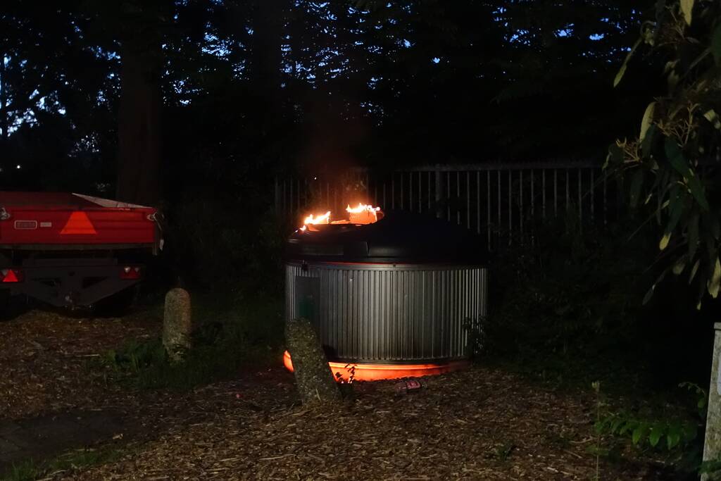 Container in brand gestoken