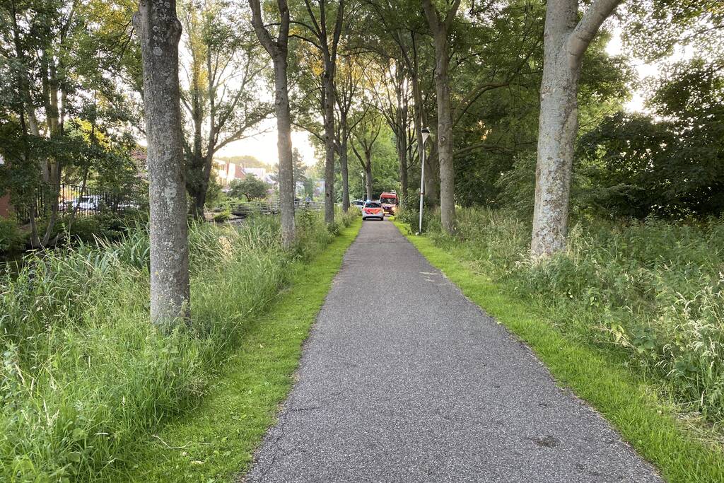 Overleden persoon aangetroffen in het water