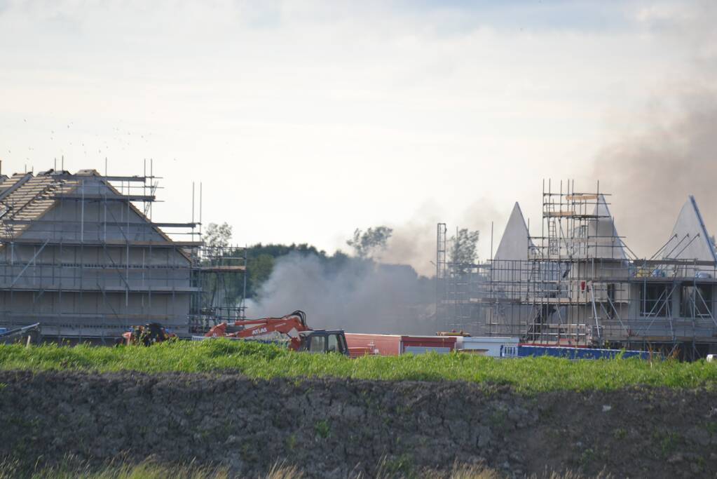 Enorme knal na brand op bouwplaats