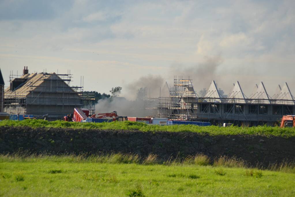 Enorme knal na brand op bouwplaats