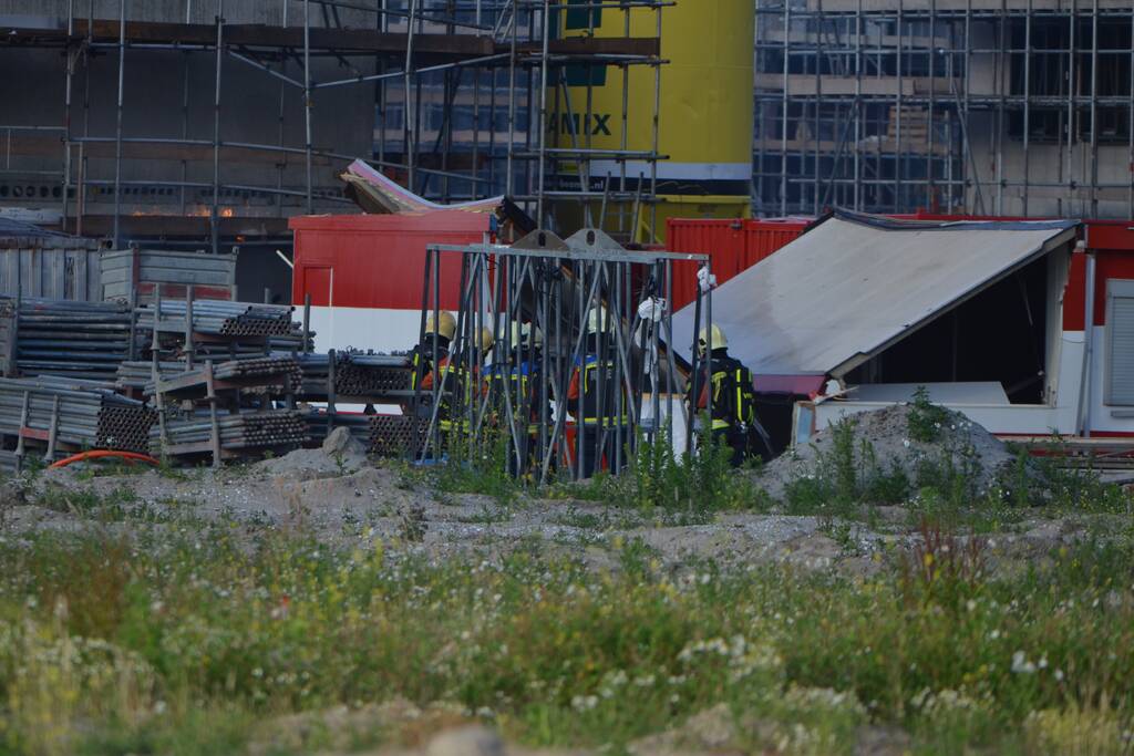 Enorme knal na brand op bouwplaats