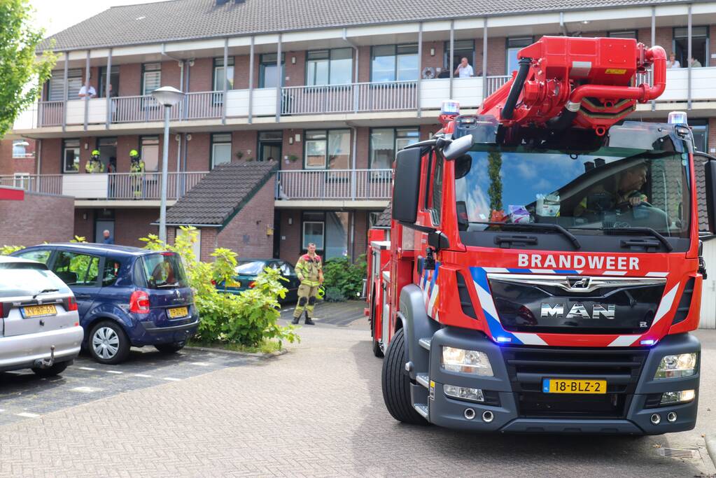 Brandweer haalt patiënt naar beneden vanwege werkzaamheden lift