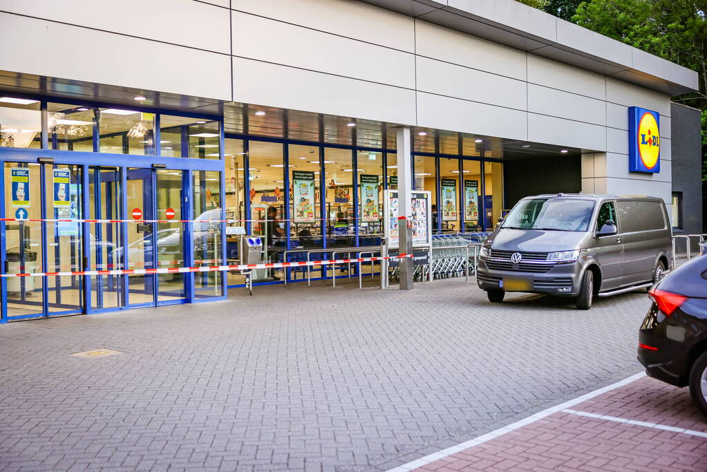 Lidl-supermarkt overvallen, tieners aangehouden