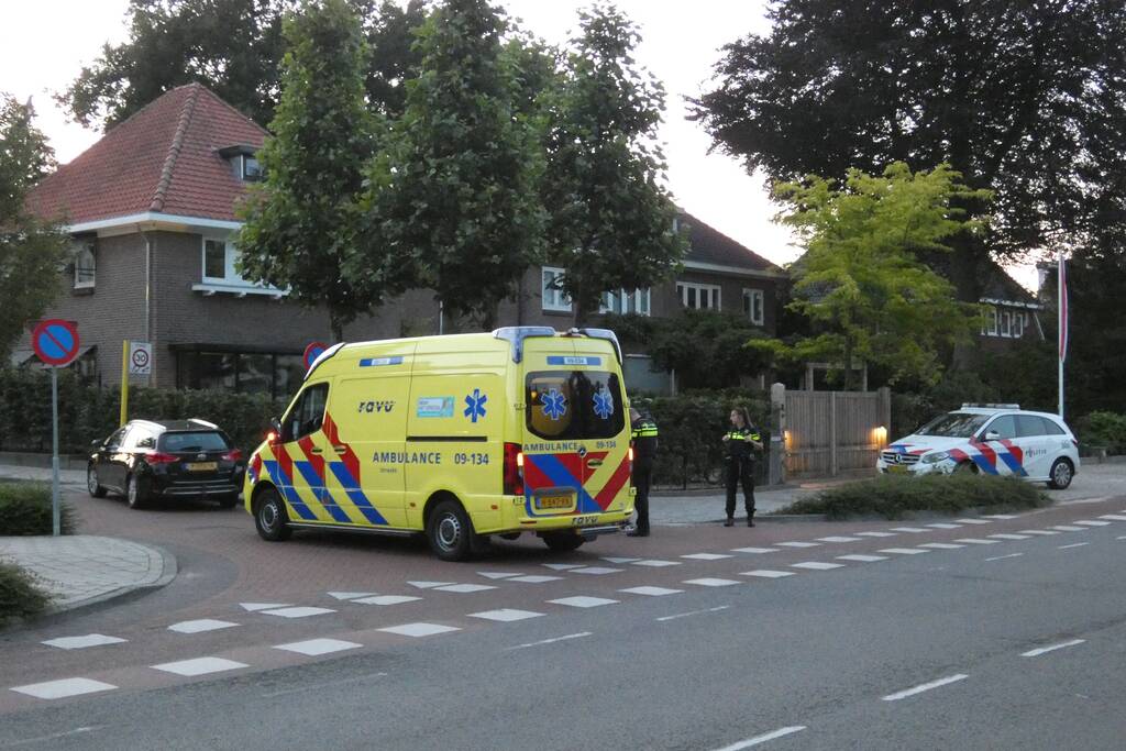 Scooterrijder gewond door aanrijding met auto