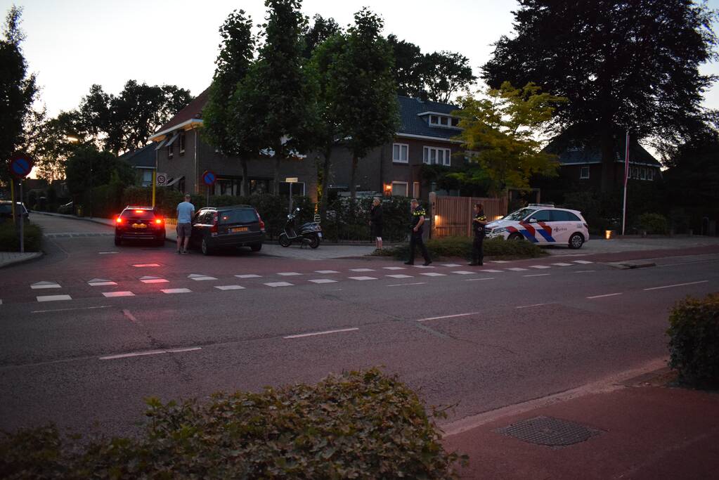 Scooterrijder gewond door aanrijding met auto