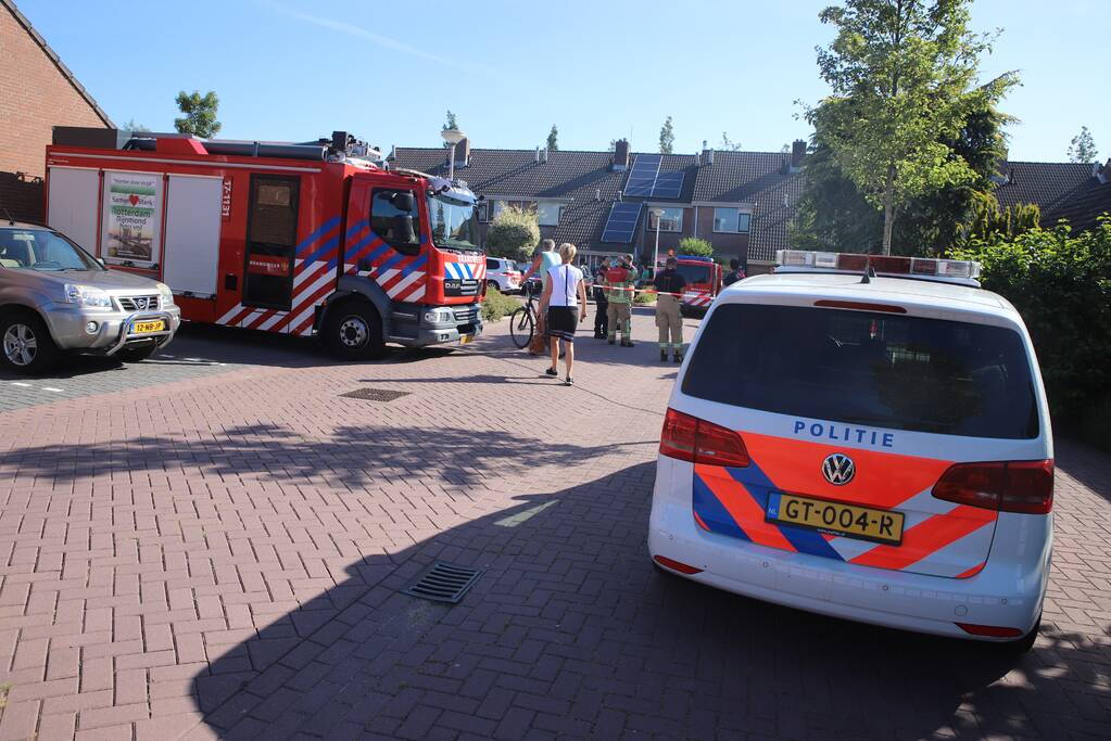 Brandweer druk met grote woningbrand
