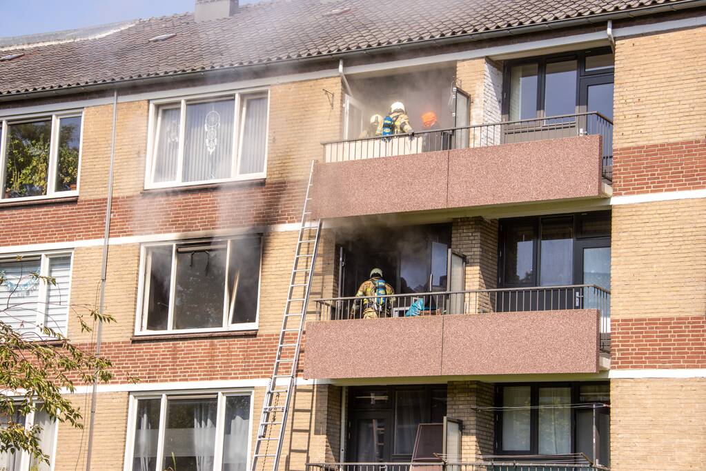 Flinke brand in flatwoning