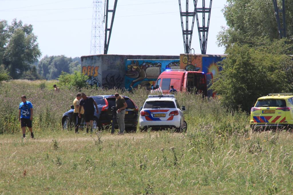 Traumahelikopter aanwezig bij grote zoekactie