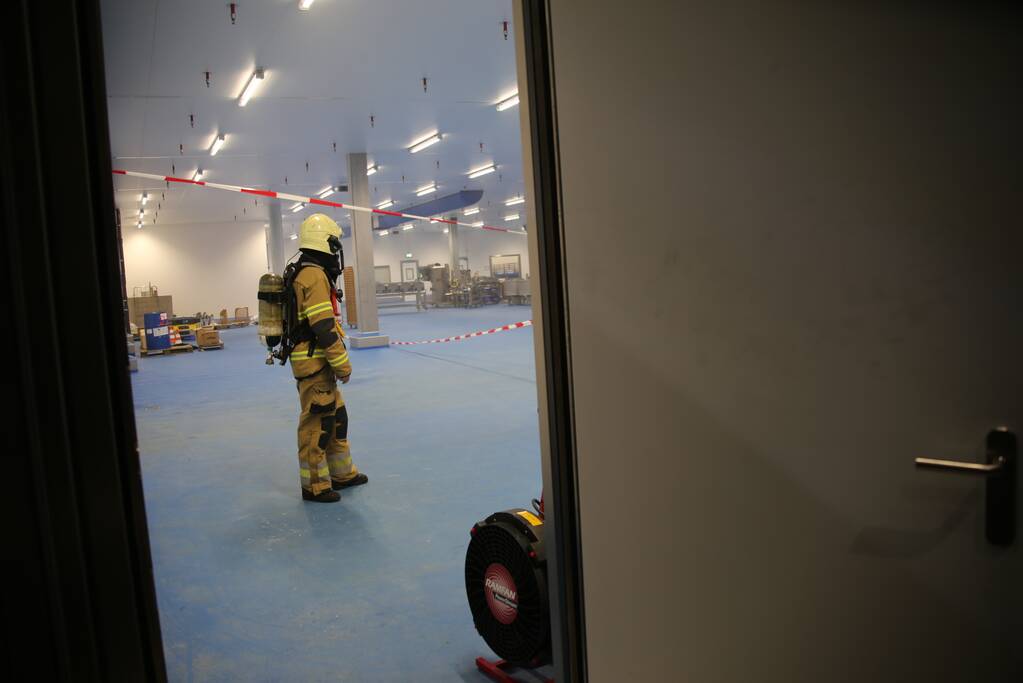 Bedrijfspand vol met rook door aangebrand brood