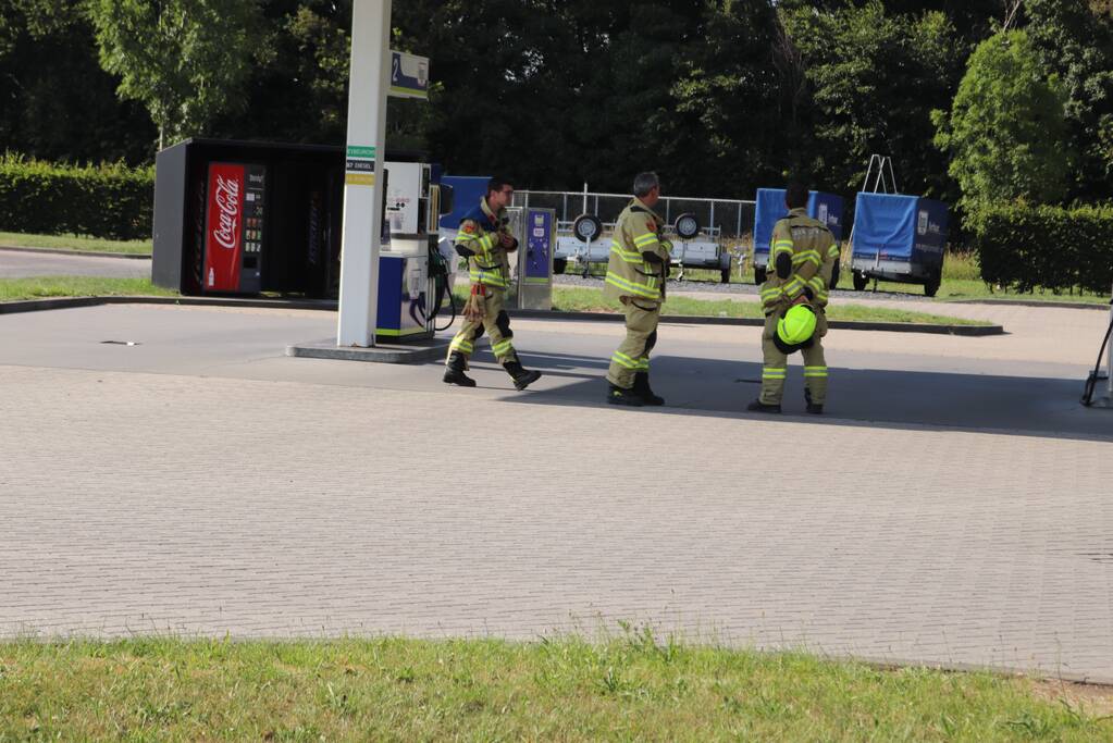 Tankstation tijdelijk afgesloten door gaslucht
