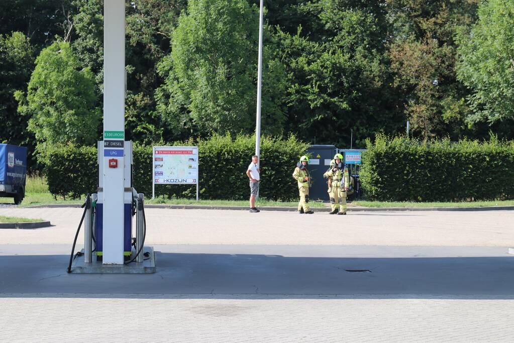 Tankstation tijdelijk afgesloten door gaslucht