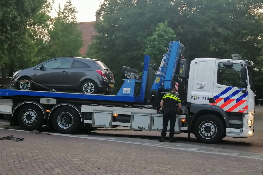 Twee personen aangehouden na achtervolging