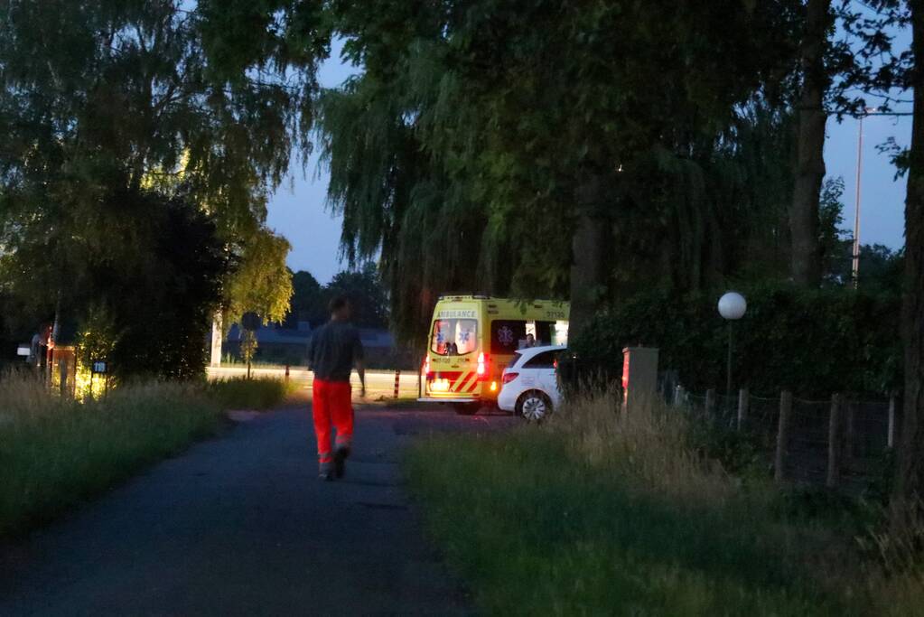 Traumahelikopter landt voor medisch incident in woning