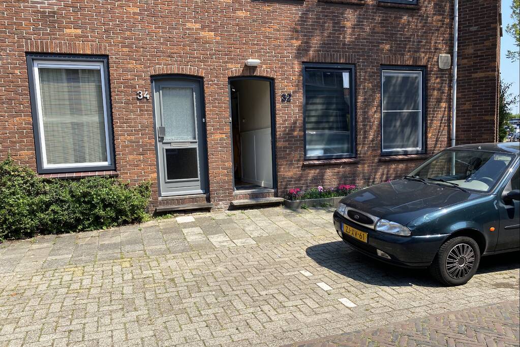 Politie kamt buurt uit na inbraak