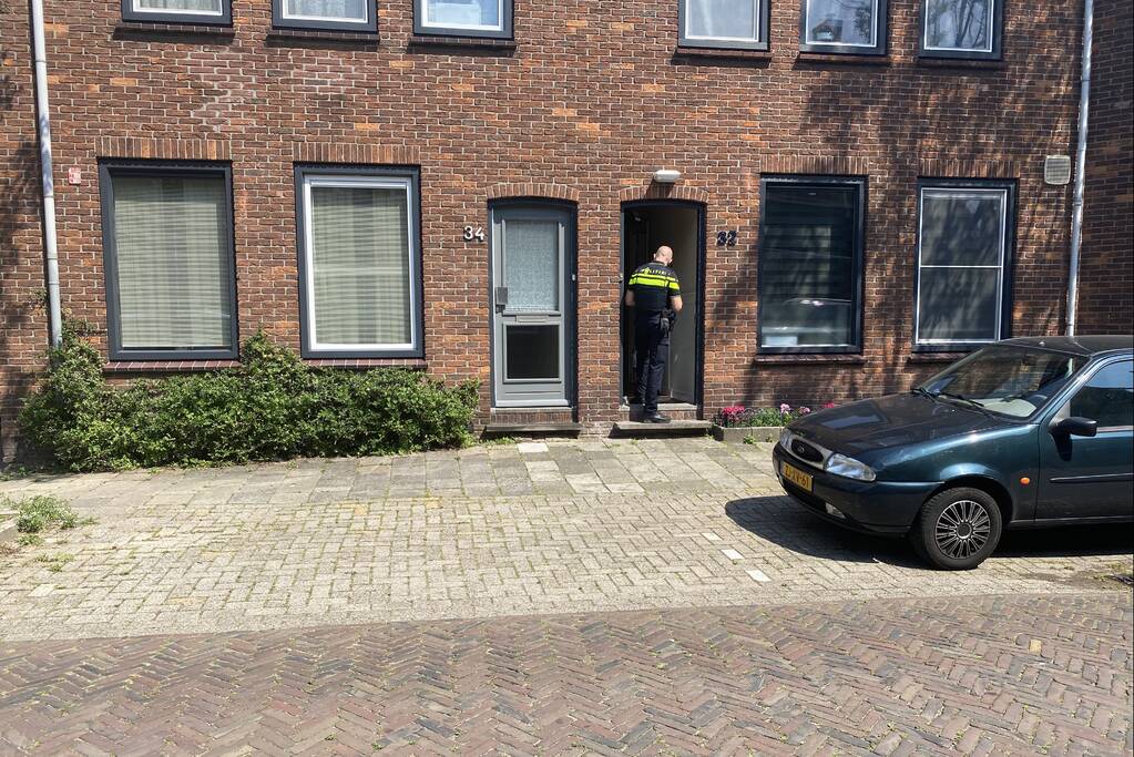 Politie kamt buurt uit na inbraak