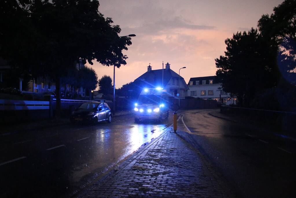 Fietser gewond na val door regenbui