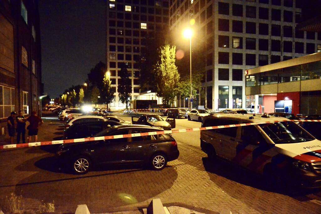 Politie onderzoekt steekpartij