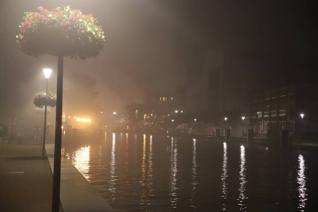 Zeer grote brand dak restaurant Pronto