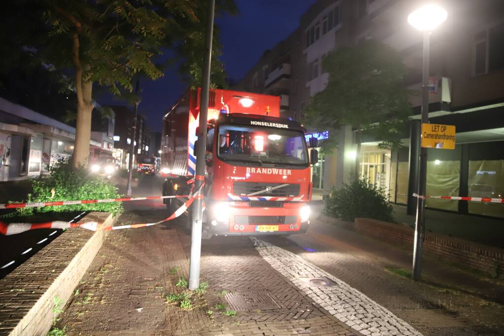 Zeer grote brand dak restaurant Pronto