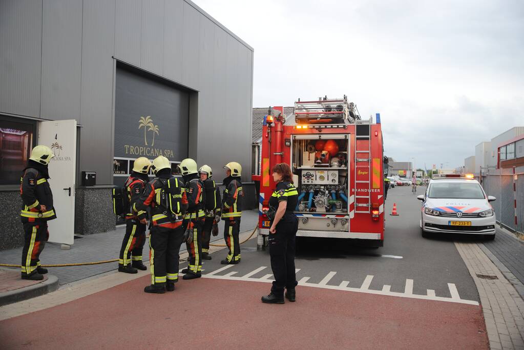Oververhitting van luchtpomp zorgt voor kleine brand in bedrijfspand