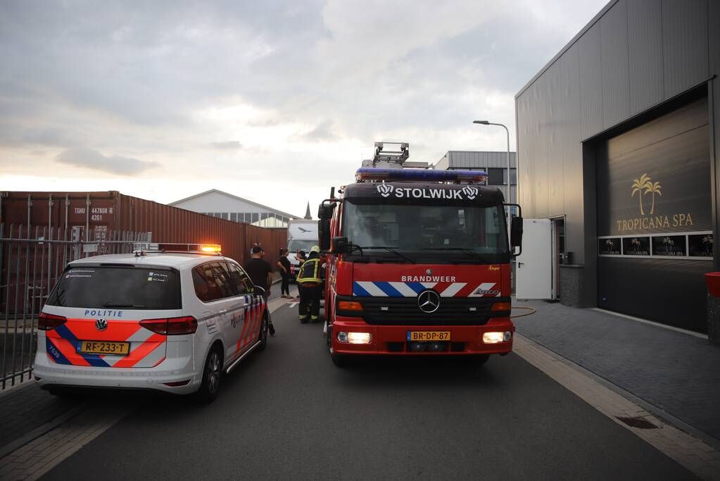 Oververhitting van luchtpomp zorgt voor kleine brand in bedrijfspand