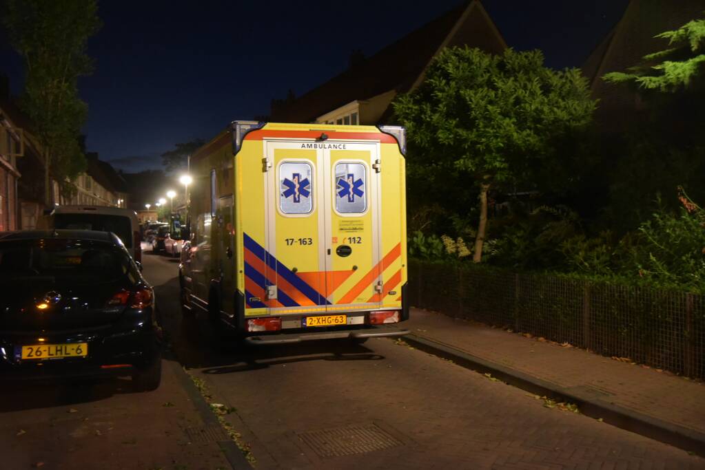 Zwaargewonde bij steekpartij in woning