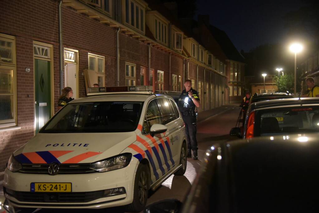 Zwaargewonde bij steekpartij in woning