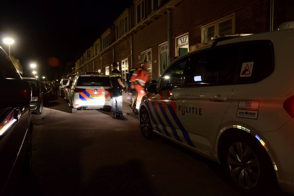 Zwaargewonde bij steekpartij in woning