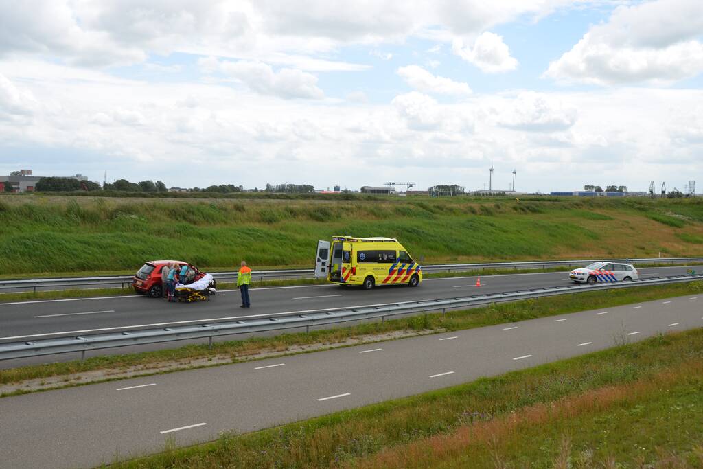 Politiewagen betrokken bij aanrijding op snelweg
