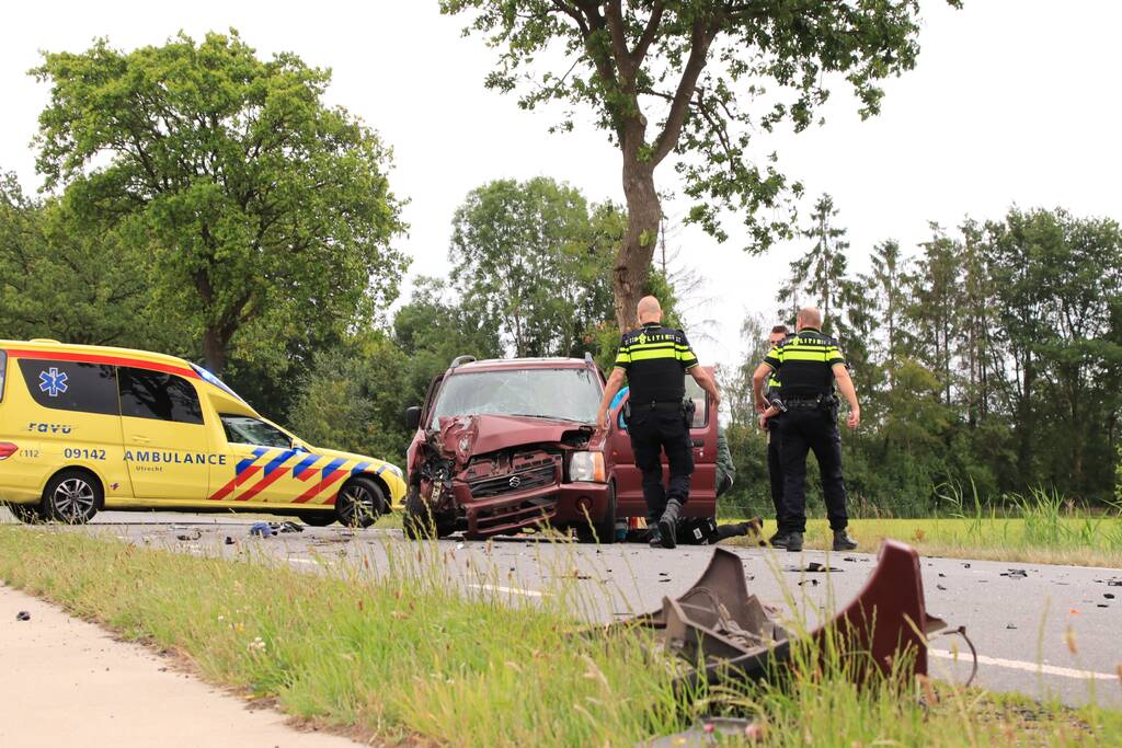 Gewonde en forse schade bij ongeval