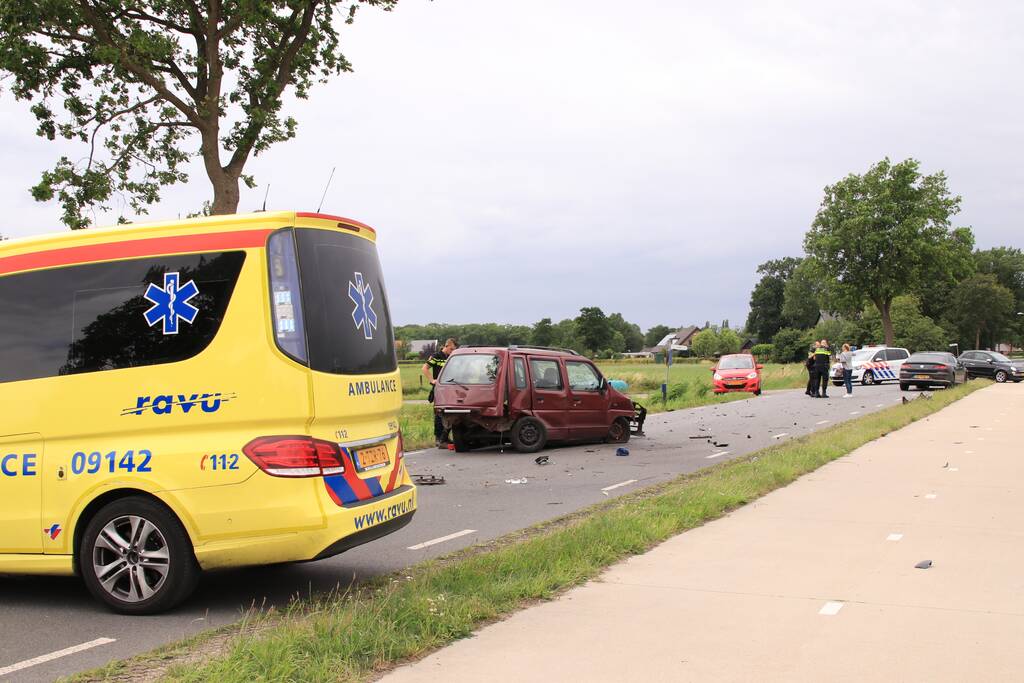 Gewonde en forse schade bij ongeval